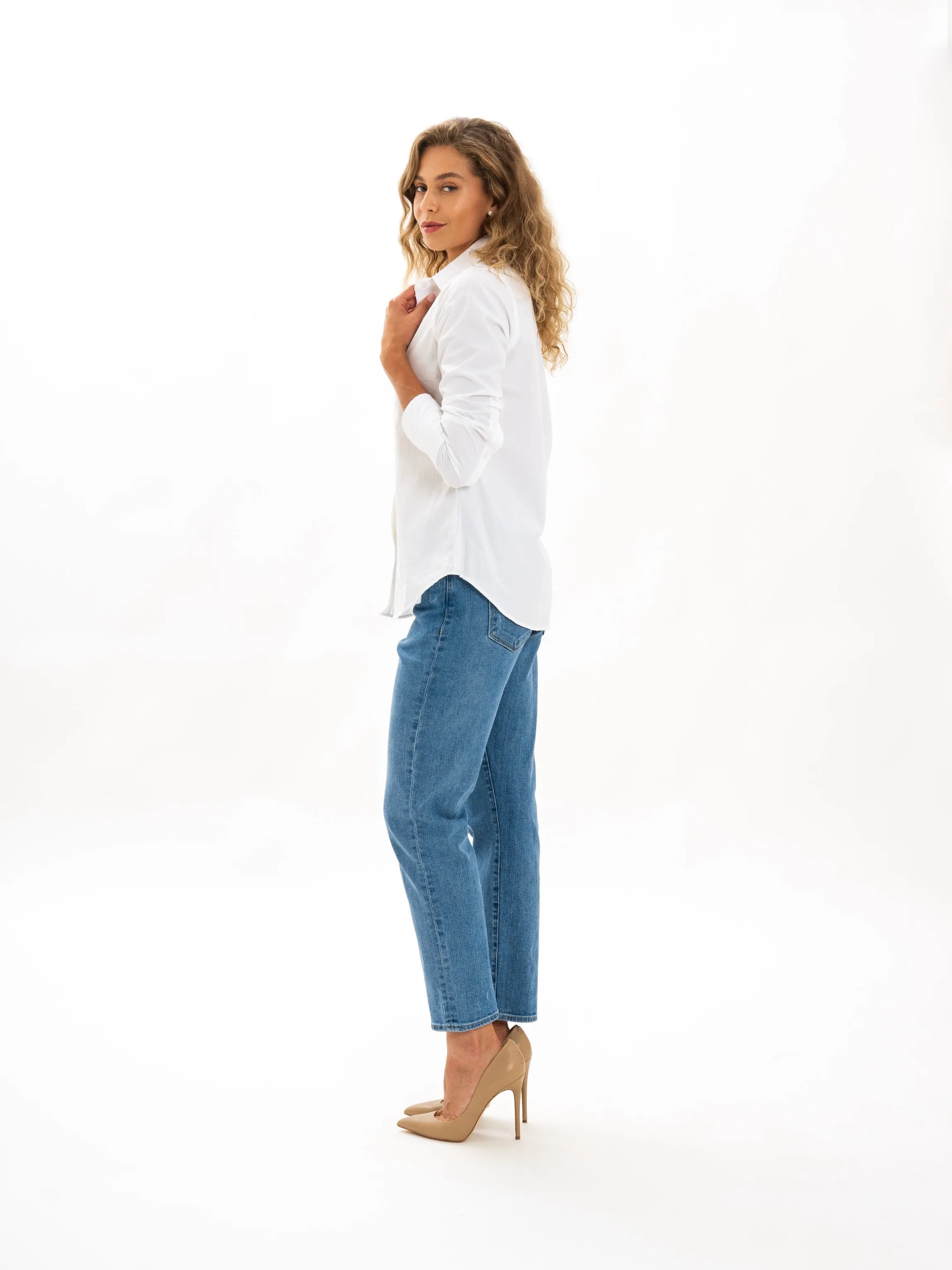 Billy Classic Button Down In White