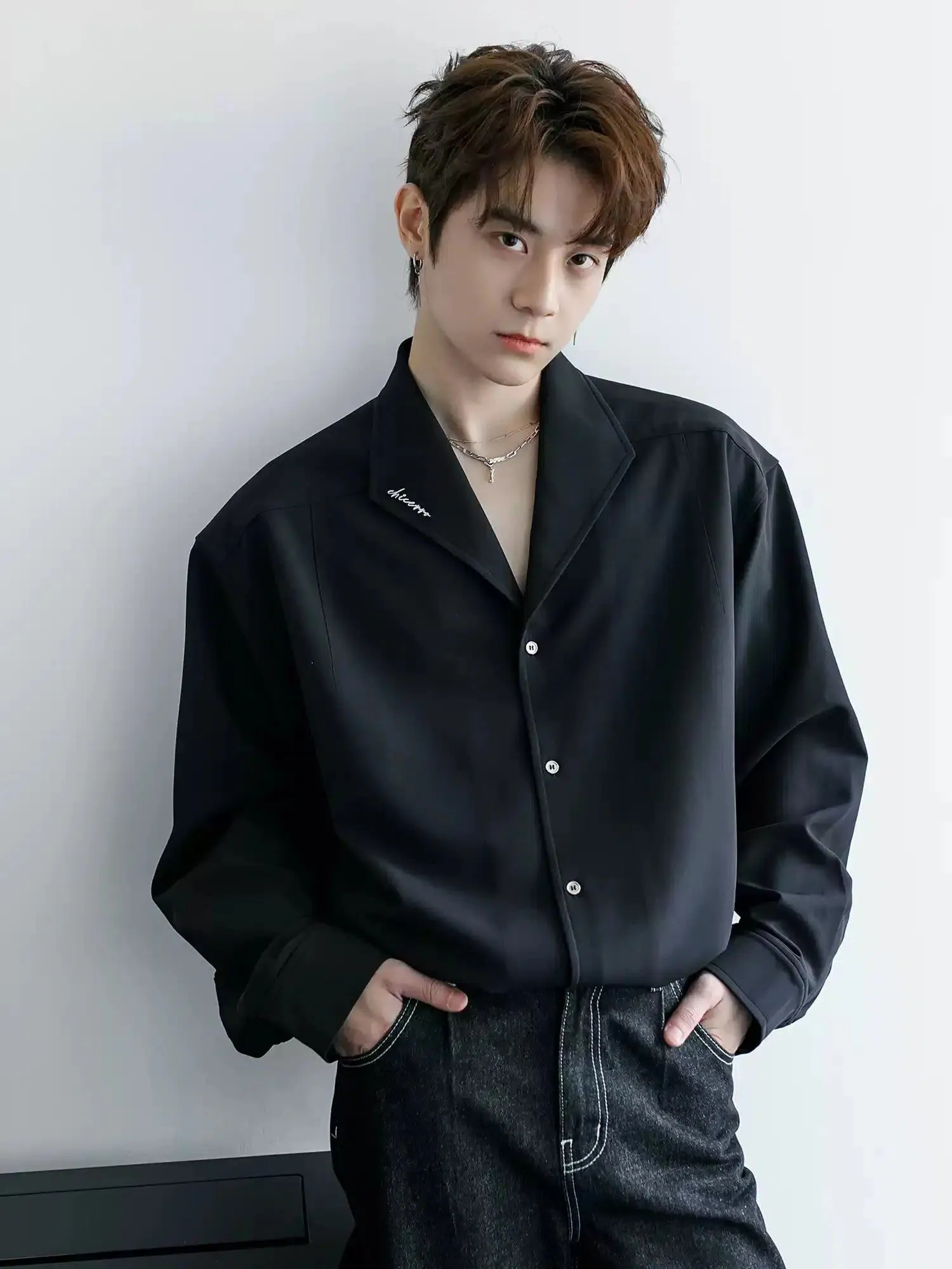 Chuan Chic Long Sleeve Shirt