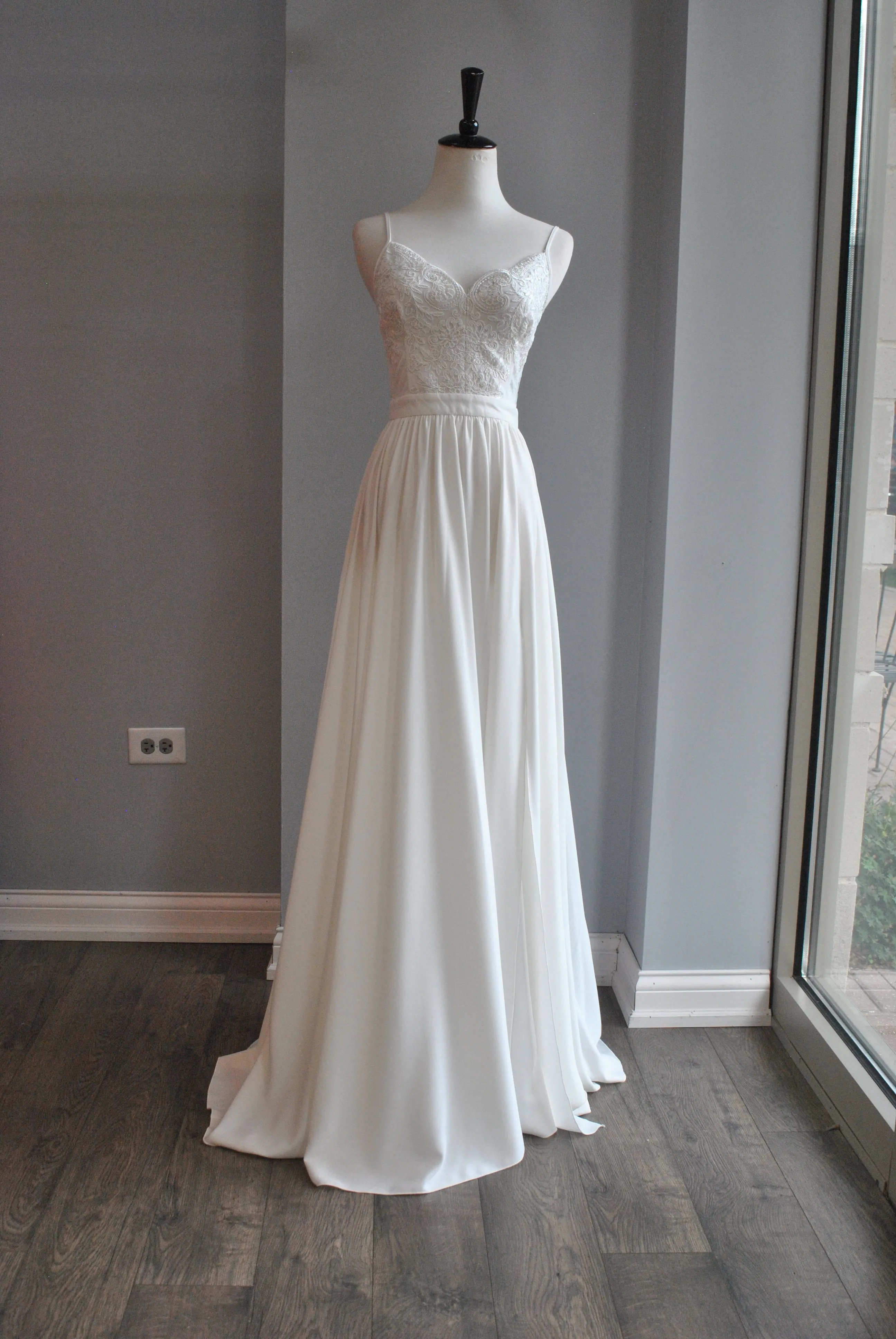 CLEARANCE - WHITE MAXI DRESS WITH LACE TOP