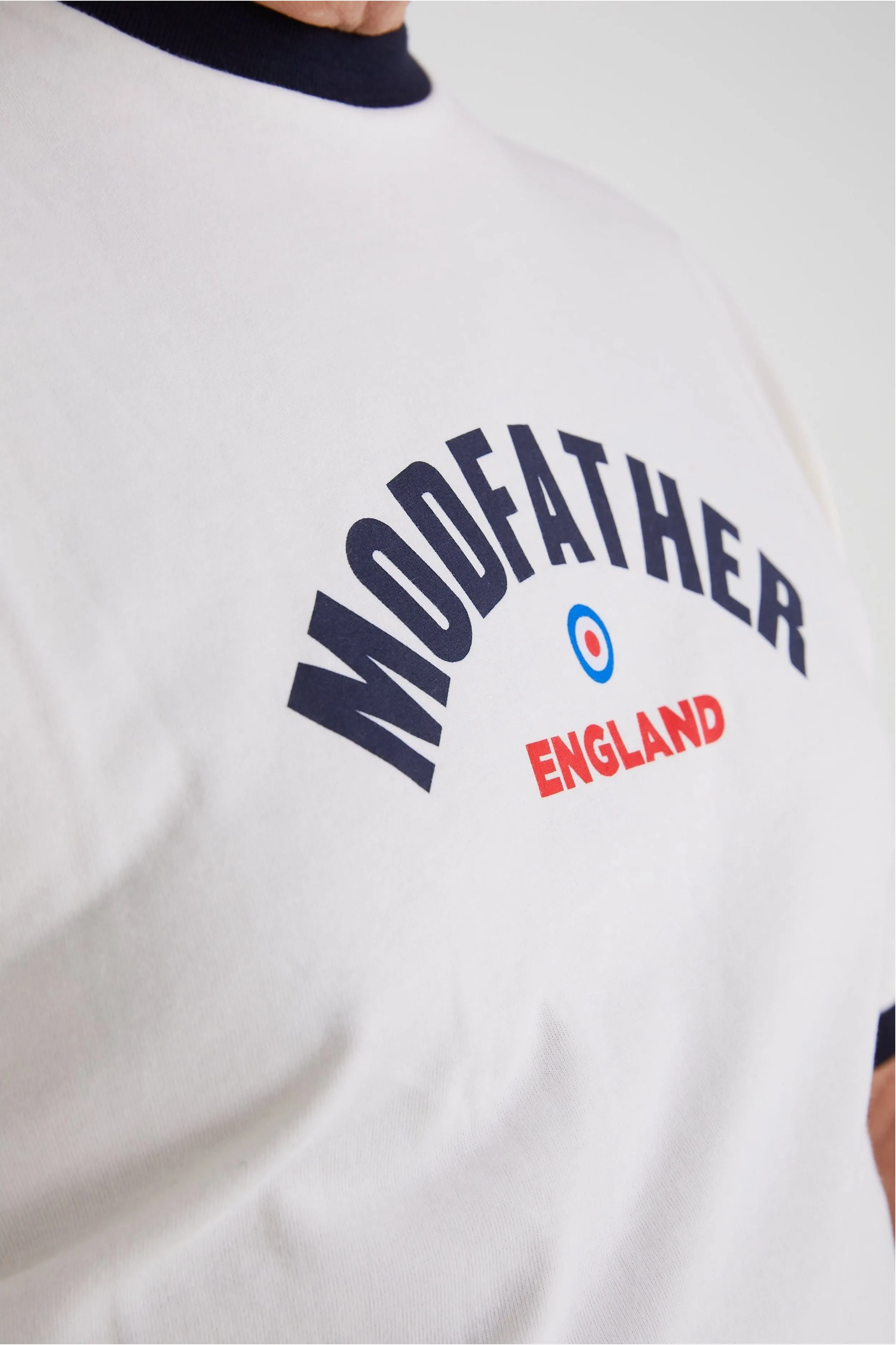 Modfather Clothing - England Script Logo Ecru - T-Shirt
