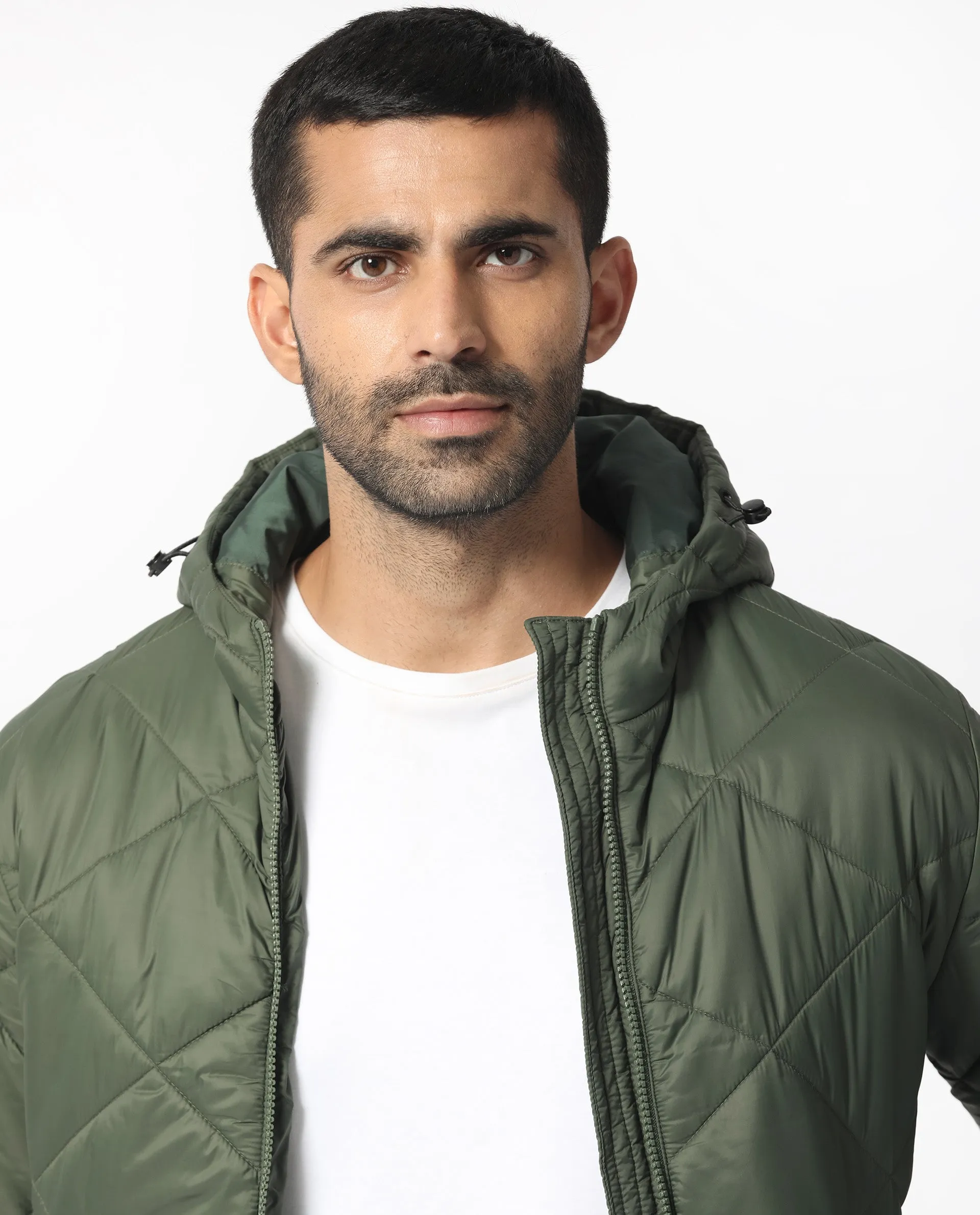Rare Rabbit Men's Parco Dark Green Diamond Quilted Hooded Puffer Jacket